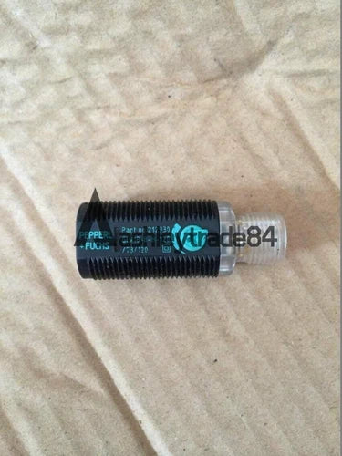 1PC New In Box Pepperl+Fuchs Sensor GLV18-6/73/120