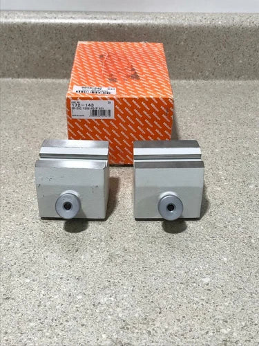 Mitutoyo Center Supportriser 172-143 Novo