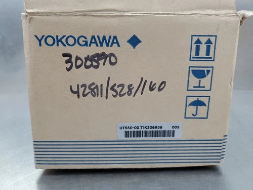 Yokogawa UT550-00 Temperature Controller Module, 100-240VAC, 20VA.         2E-10
