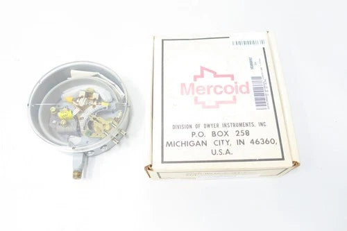 Dwyer DA-31-153-4 Pressure Switch 1-35psi 120/240v-ac
