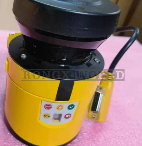 1PCS SICK S30B-2011GB 1050193 Safety Laser Scanner Used