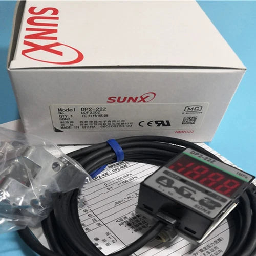 1PC New Panasonic Sunx DP2-22Z Pressure Sensor Free Shipping DP222Z