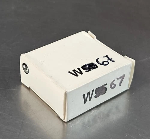 ALLEN BRADLEY W67 HEATING ELEMENT.                                     Loc4B-22