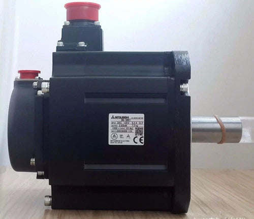 NEW IN BOX HG-SR81 HGSR81 AC SERVO MOTOR One year warranty #F3