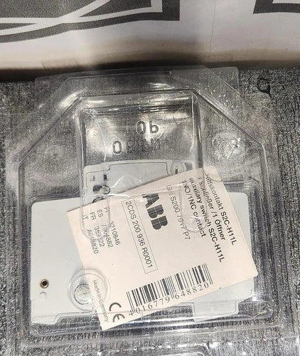 ABB 2CDS 200 936 R0001 Auxiliary Contact  - New - GHGC-D5