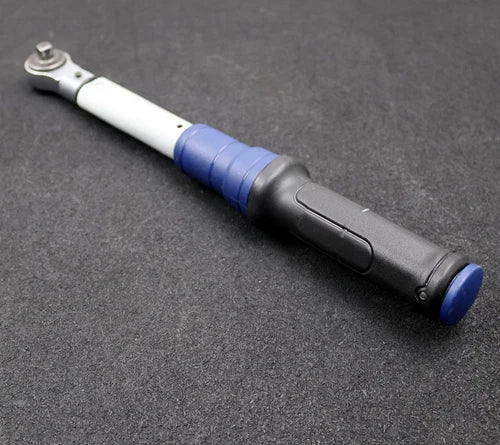 ATORN Drehmomentschl¨¹ssel Art.Nr. 50031200 5-50Nm 7-37 ft.lb Gesamtl?nge 370mm