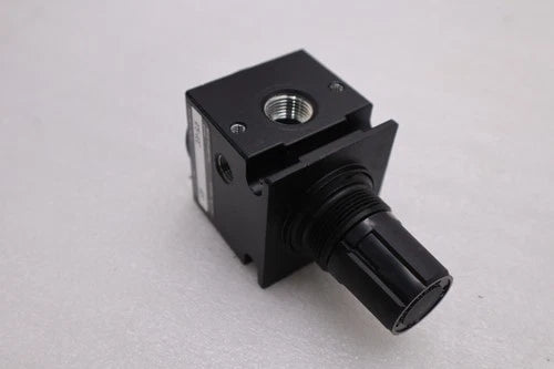 NEW PARKER R75-03C AIR REGULATOR R7503C STOCK H1166A
Opens in a new window or tab