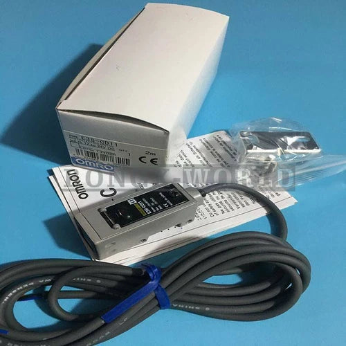 ONE Omron Photoelectric Sensor E3S-CD11 10-30VDC 2m NEW