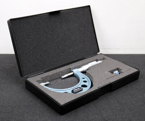 MITUTOYO B¨¹gelmessschraube No. 122-102 mit schmalen Messfl?chen f¨¹r ? 25-50mm