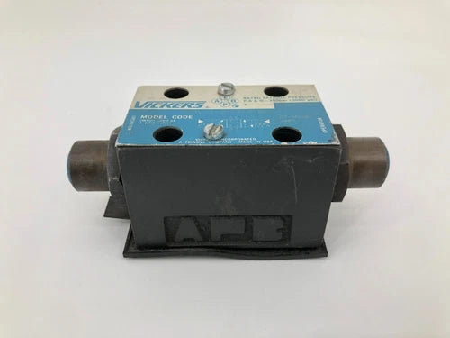 Nova v¨¢lvula de controle direcional Eaton Vickers DG3V-3-2C-7-S-60 02-140921