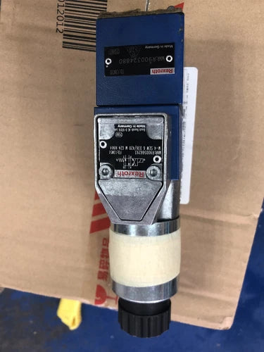 NEW 1PCS Rexroth Solenoid valve M-4SEW6D36/420MG24N9K4 R900566293