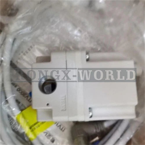 ONE SMC ITV1050-012L Pneumatic proportional valve NEW