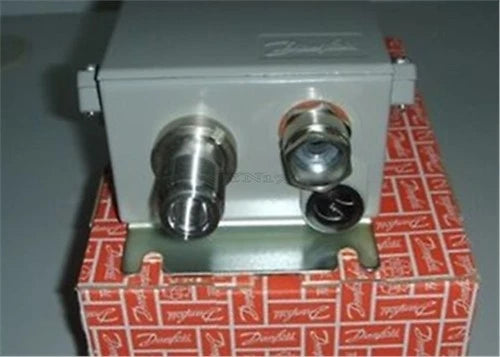 1Pc Danfoss 084G2104 bp