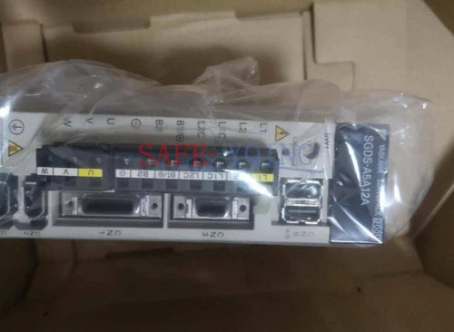 One YASKAWA SGDS-A5A12A Servo Drive SGDSA5A12A New