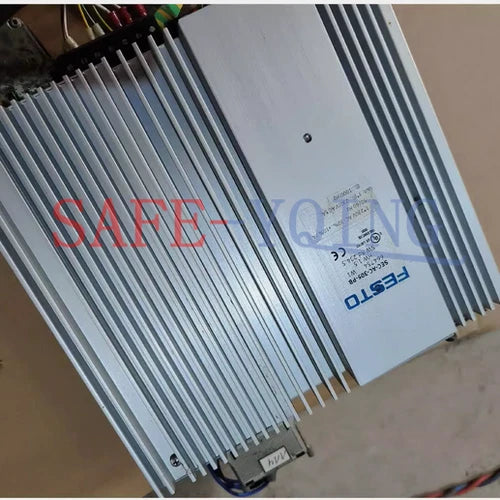 Used 1PCS Festo SEC-AC-305-PB 664754 S7004 Servo Drive Tested