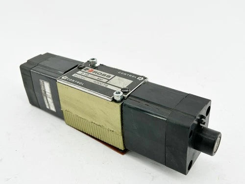 Nova V¨¢lvula de Controle Ross Controls 400C79 10Bar 120V 50/60Hz - Sem Caixa