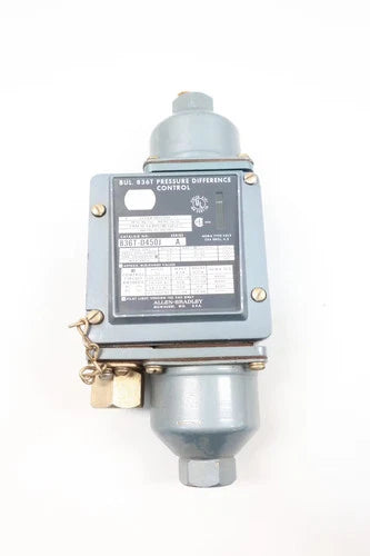 Allen Bradley 836T-D450J Pressure Difference Control Switch 600v-ac