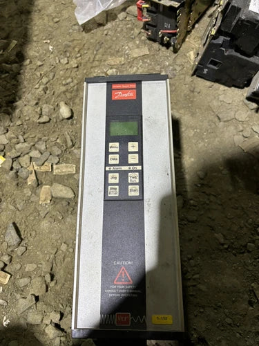 Danfoss VLT Type 2050 195H3309  Variable Speed Drive 2050195H3309 USED