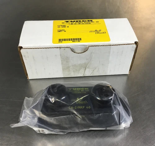 TURCK  CA-2/RKF 40  /  U0877-44  Wiring Accessory     3E-29