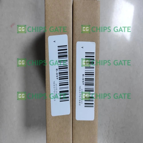 1P? NOVO EXCEDENTE E-05T E05T KOYO KOSTAC