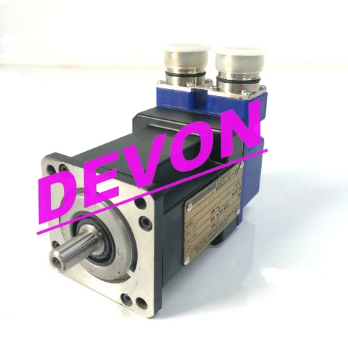 ONE Spot goods! Kollmorgen MT1502A1-E2V1 Servo Motor