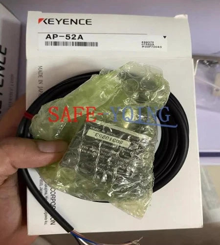 1PC New Keyence AP-52A Digital Pressure Sensor AP52A