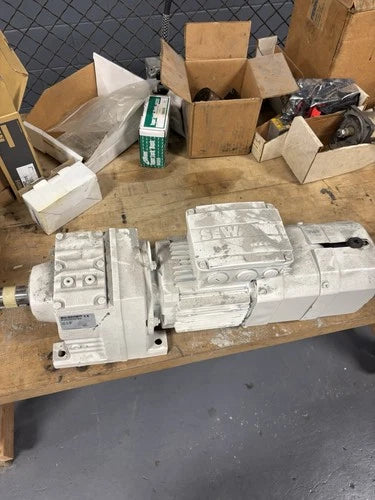 NEW SEW EURODRIVE R47 DRL80S4BE2/TF/ES7S GEARMOTOR 87.7815126101.0001.19.10