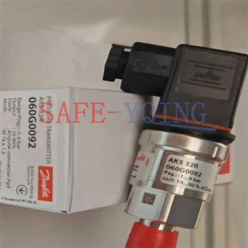 ONE NEW Danfoss AKS32R 060G0092 pressure transmitter