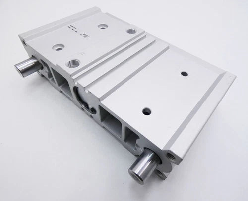 SMC MGPWM25TF-50 pmax 1,0MPa Pneumatik-F¨¹hrungszylinder / guided drive -unused-