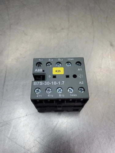 ABB B7S-30-10-1.7 Mini Contactor 16A 600VAC 24VDC.                       Loc4B21