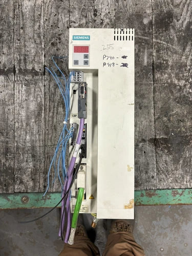 SIEMENS 6SE7021-3TP50-Z MASTERDRIVES MC USED