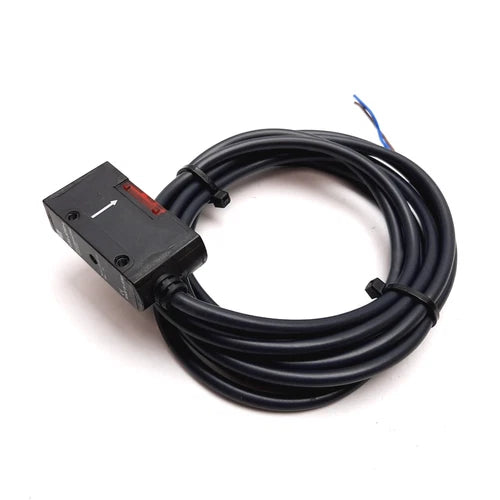 Omron E3S-AT61-L Photoelectric Sensor Emitter, Through Beam, 7m Range, 2m Cable