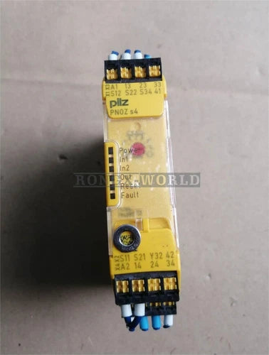 1PCS PILZ 751104 PNOZ s4 C Safety relay 24VDC 3 n/o 1 n/c used