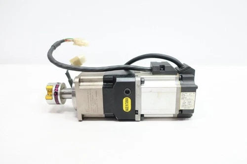 Omron R88M-G20030L-S2 Servo Motor 3ph 0.2kw 3000rpm 58v-ac