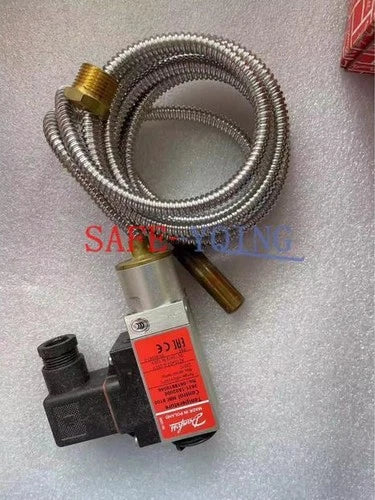 1PCS New Danfoss modular compact temperature switch 061B810566 MBC 8100