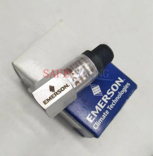 One EMERSON PT4-18M pressure sensor PT418M New