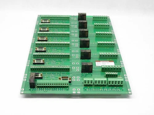 Moog Ltd B48332-701 Rev: d Platine Backcover