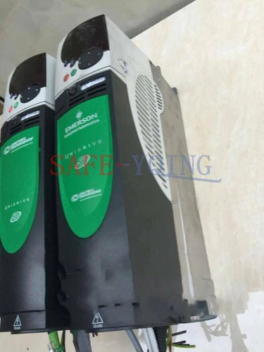 One Used SP1404  Control Techniques Emerson Universal AC Drive
