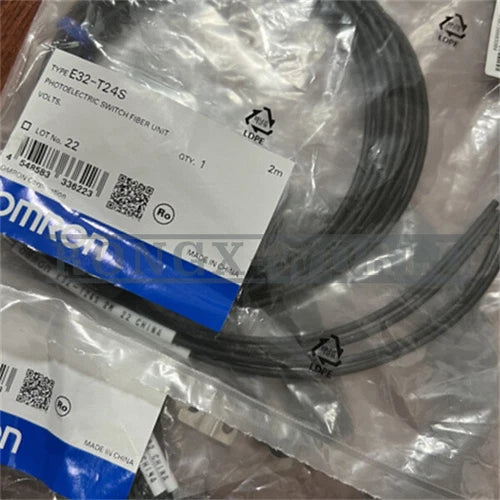 ONE Omron Photoelectric Sensor E32-T24S NEW