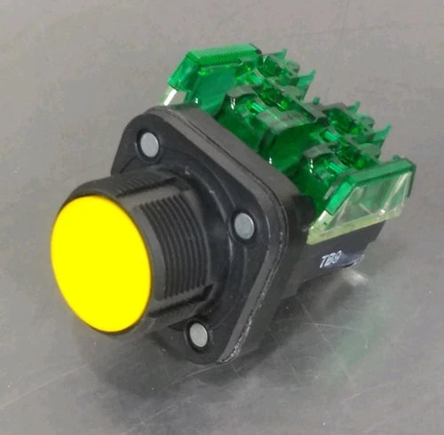 Allen Bradley 800H-AR with 800TC-XD1 Push button                         Loc4E38