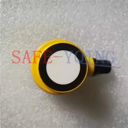 1PCS New BANNER Ultrasonic sensor T30UUNBQ