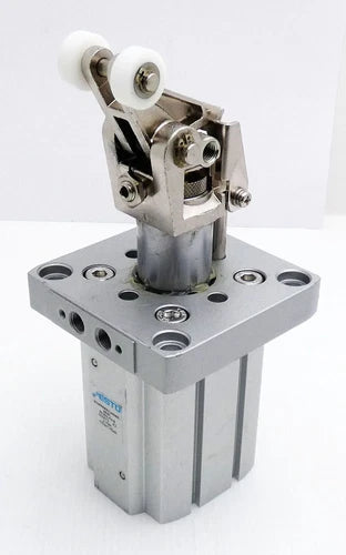 Festo DFST-50-30-L-Y4-A DFST5030LY4A 555572 pmax. 10bar Stopperzylinder -unused-