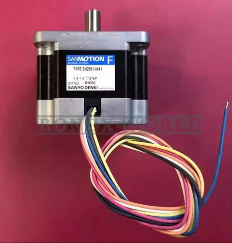 One New SANYO SH2861-0441 stepping motor