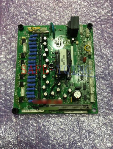 One Used Yaskawa driver board ETC617201 YPCT31522-1A