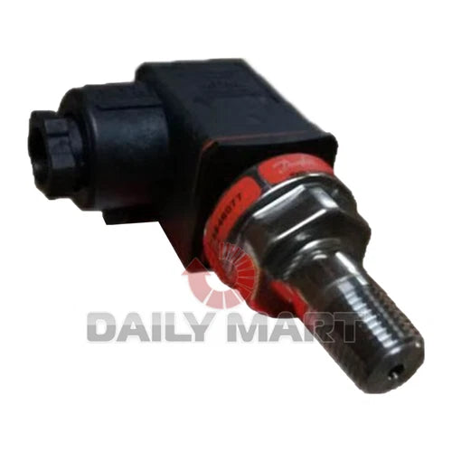 New In Box DANFOSS 064G6567 Pressure Sensor