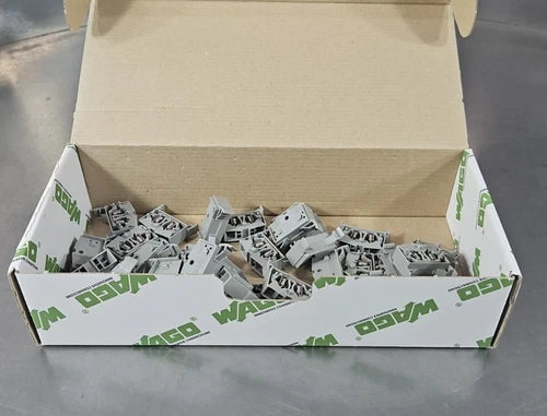 WAGO 264-731 Conductor Through Terminal Block - Lot of 34.              Loc3E-30