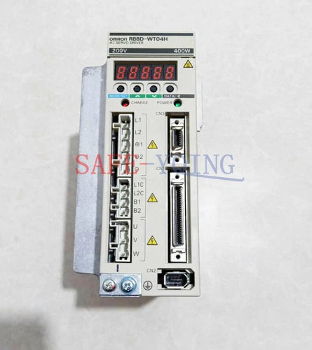 1PC Used Omron AC Servo Driver 200-230V 50/60Hz R88D-WT04H