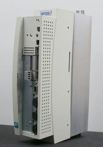Lenze Servo Inverter EVS9322-ES 33.9322SE.8G.90. Id. No. 13430981 400/480V