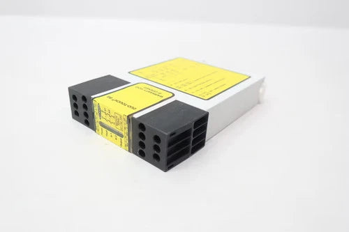 Banner AT-FM-10K Solid State Safety Relay 24vac/vdc