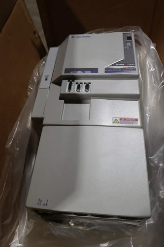 ALLEN BRADLEY 2099-BM06-S / 2099BM06S NEW IN BOX KINETIX 7000 SERVO DRIVE #S-415
Opens in a new window or tab